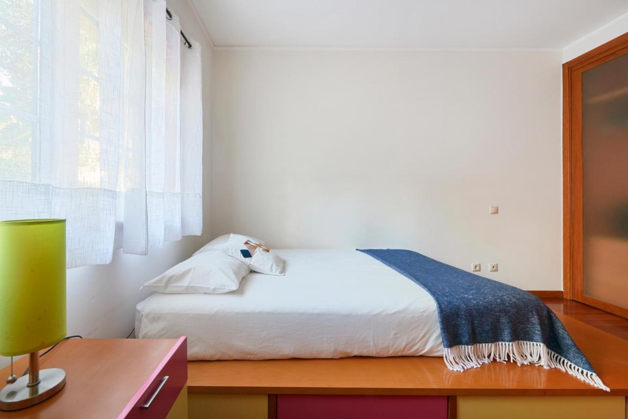 Apartment Sunny At Carcavelos Beach, By Timecooler
